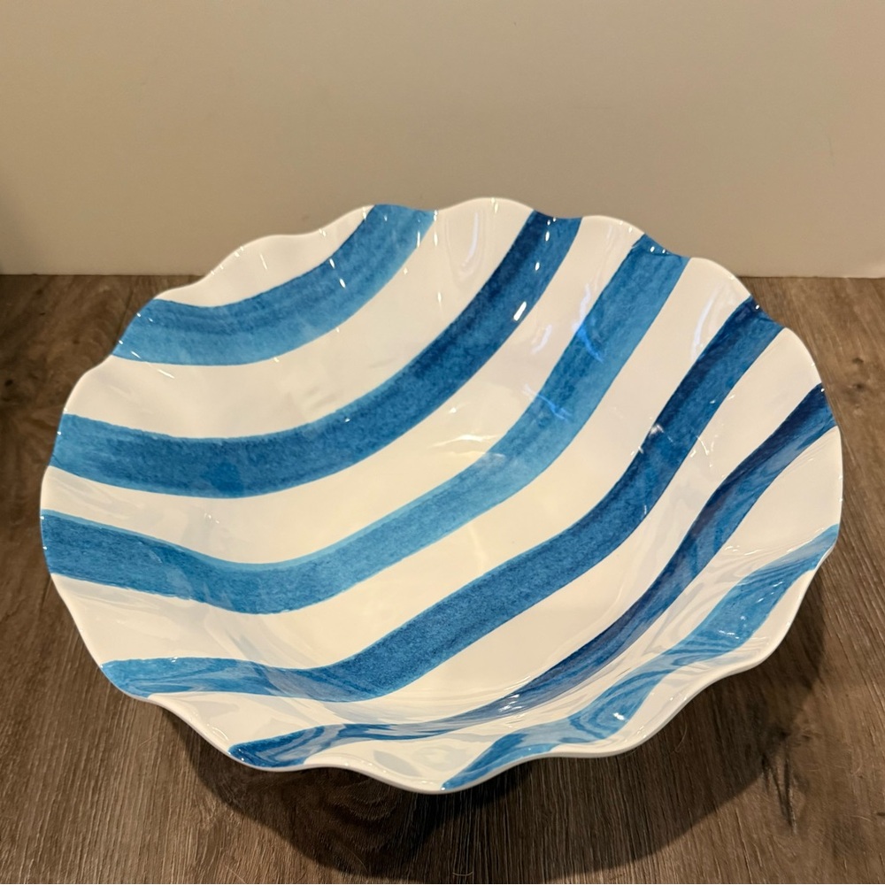 Super Cute Blue & White Striped Wavy Platter and Serving Bowl- NWT - Picture 4 of 5